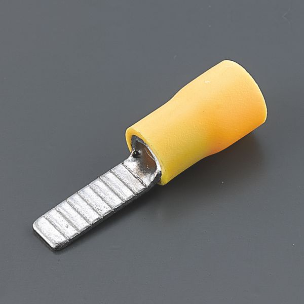 Pre-insulated Blade Terminals